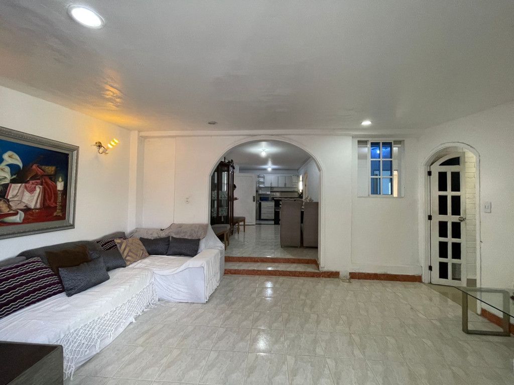 Apartamento en arriendo Atlántico Barranquilla El Ferry 130 m2 Habitaciones 5 Baños 4 Garajes 2 Precio $3220000