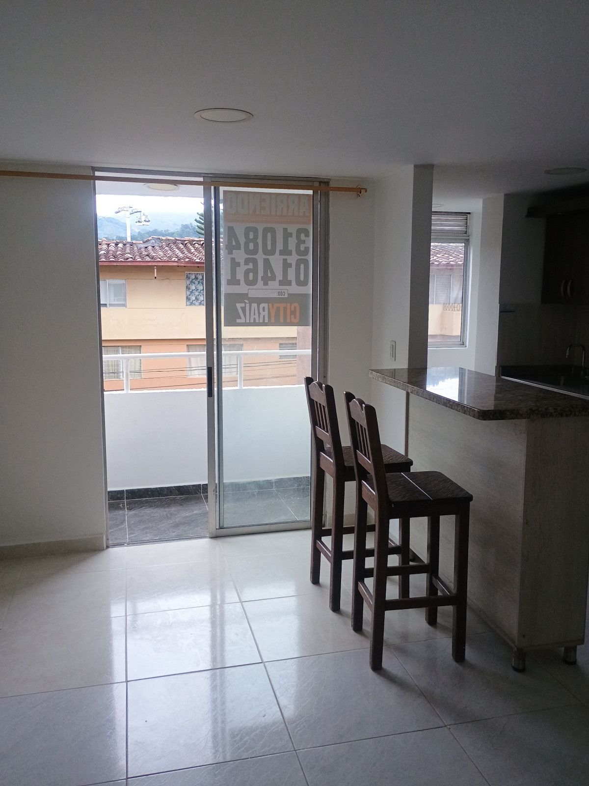 Apartamento en venta Antioquia Medellín La Pradera 52 m2 Habitaciones 2 Baños 1 Garajes 1 Precio $300000000