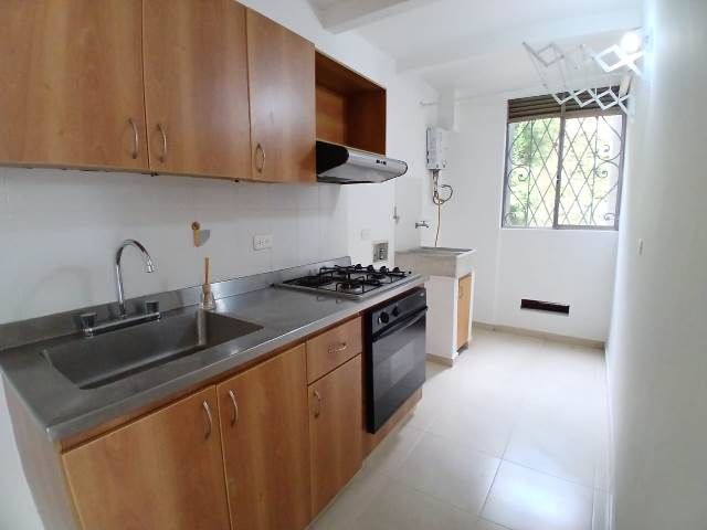 Apartamento en arriendo Antioquia Medellín Villanueva 70 m2 Habitaciones 3 Baños 2 Garajes 0 Precio $3200000