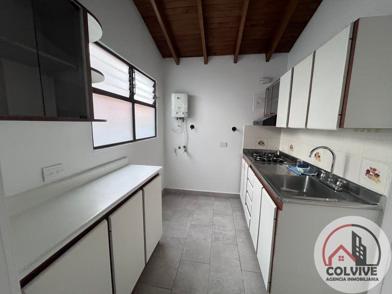 Apartamento en arriendo Antioquia Sabaneta Entre Amigos 65 m2 Habitaciones 2 Baños 1 Garajes 0 Precio $1700000