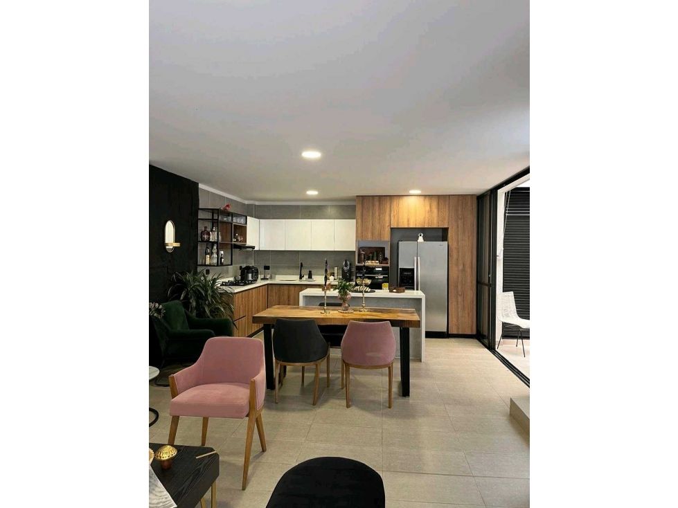 Casa en venta Risaralda Pereira Pereira 164 m2 Habitaciones 3 Baños 3 Garajes 2 Precio $980000000