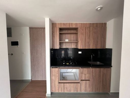 Apartamento en arriendo Antioquia Medellín El Raizal 65 m2 Habitaciones 3 Baños 2 Garajes 1 Precio $2300000