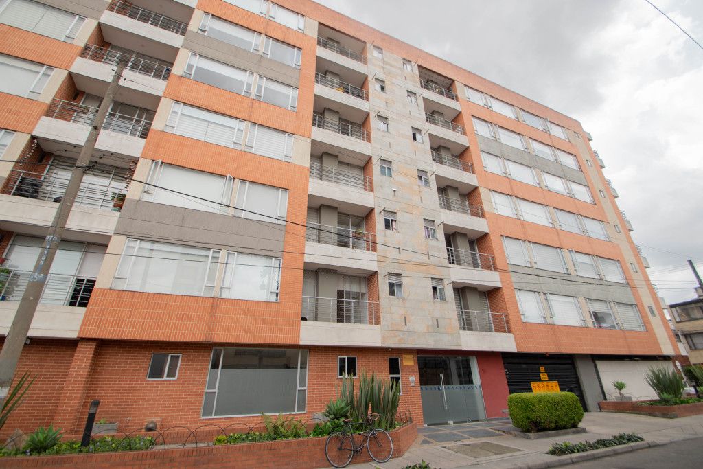 Apartamento en venta Cundinamarca Bogotá San Miguel 78 m2 Habitaciones 3 Baños 2 Garajes 1 Precio $642000000