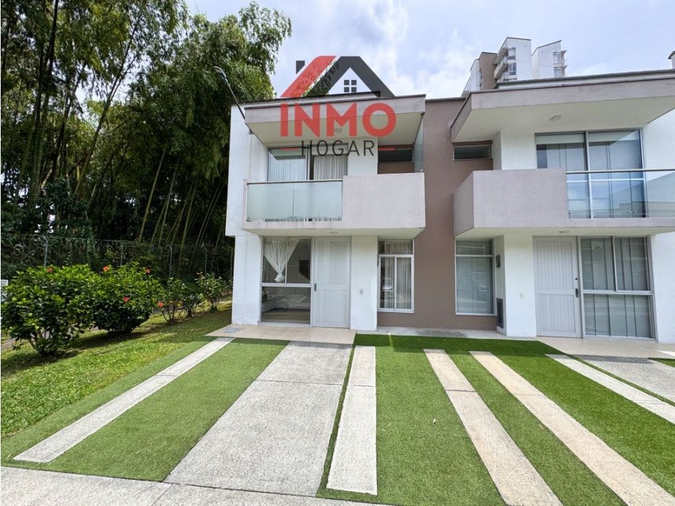 Casa en venta Risaralda Dosquebradas Dosquebradas 105 m2 Habitaciones 3 Baños 3 Garajes 2 Precio $580000000