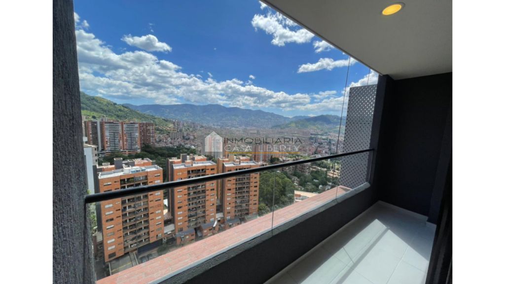 Apartamento en arriendo Antioquia Envigado San Sebastian 83 m2 Habitaciones 3 Baños 2 Garajes 1 Precio $4300000