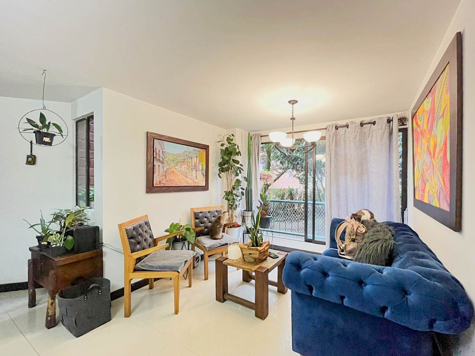 Apartamento en venta Antioquia Medellín Loma De Los Bernal 82 m2 Habitaciones 4 Baños 2 Garajes 1 Precio $529000000