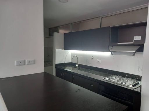 Apartamento en arriendo Antioquia Medellín Urbanizacion Cedros De La Colina 80 m2 Habitaciones 3 Baños 2 Garajes 1 Precio $3400000