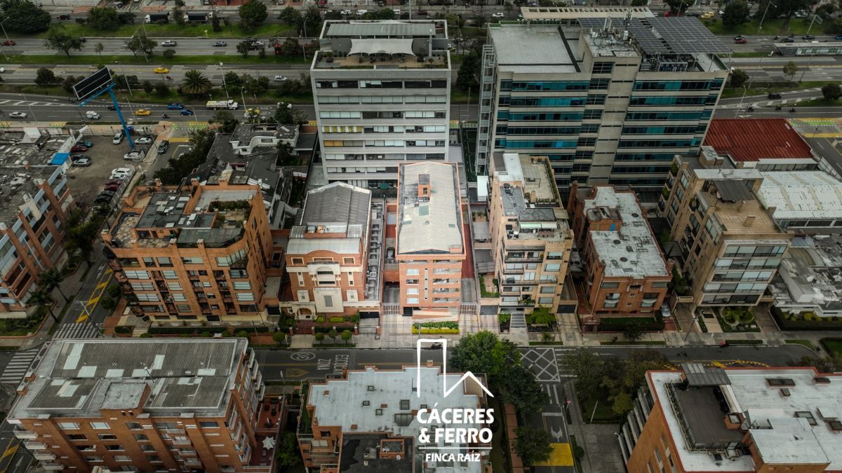 Apartamento en venta Cundinamarca Bogotá Santa Bibiana 159 m2 Habitaciones 3 Baños 3 Garajes 2 Precio $1280000000
