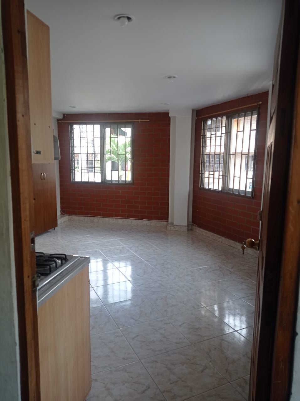 Apartaestudio en arriendo Antioquia Envigado Primavera 30 m2 Habitaciones 1 Baños 1 Garajes 0 Precio $1500000