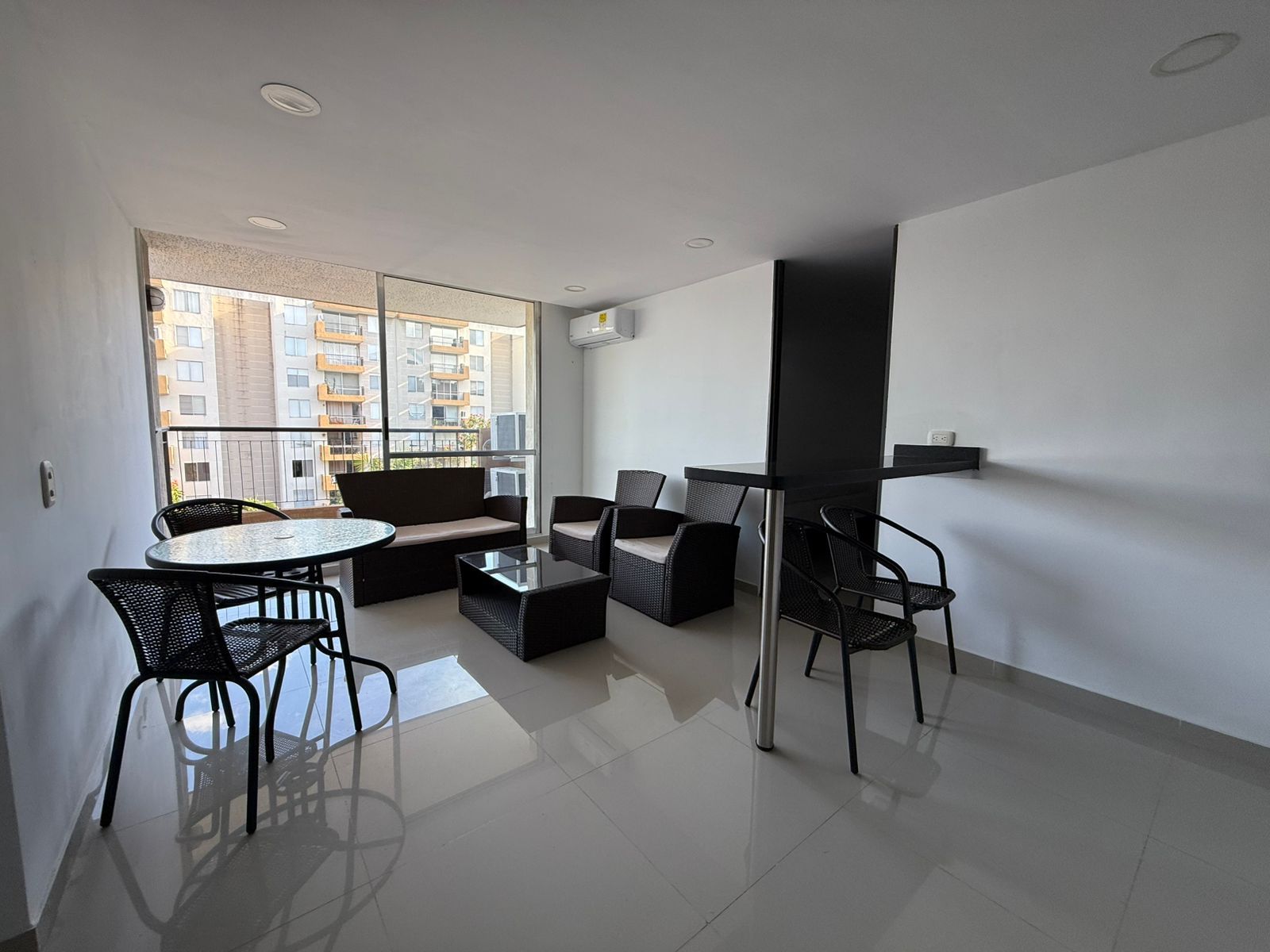 Apartamento en venta Cundinamarca Ricaurte Las Palmas 55 m2 Habitaciones 2 Baños 2 Garajes 1 Precio $190000000