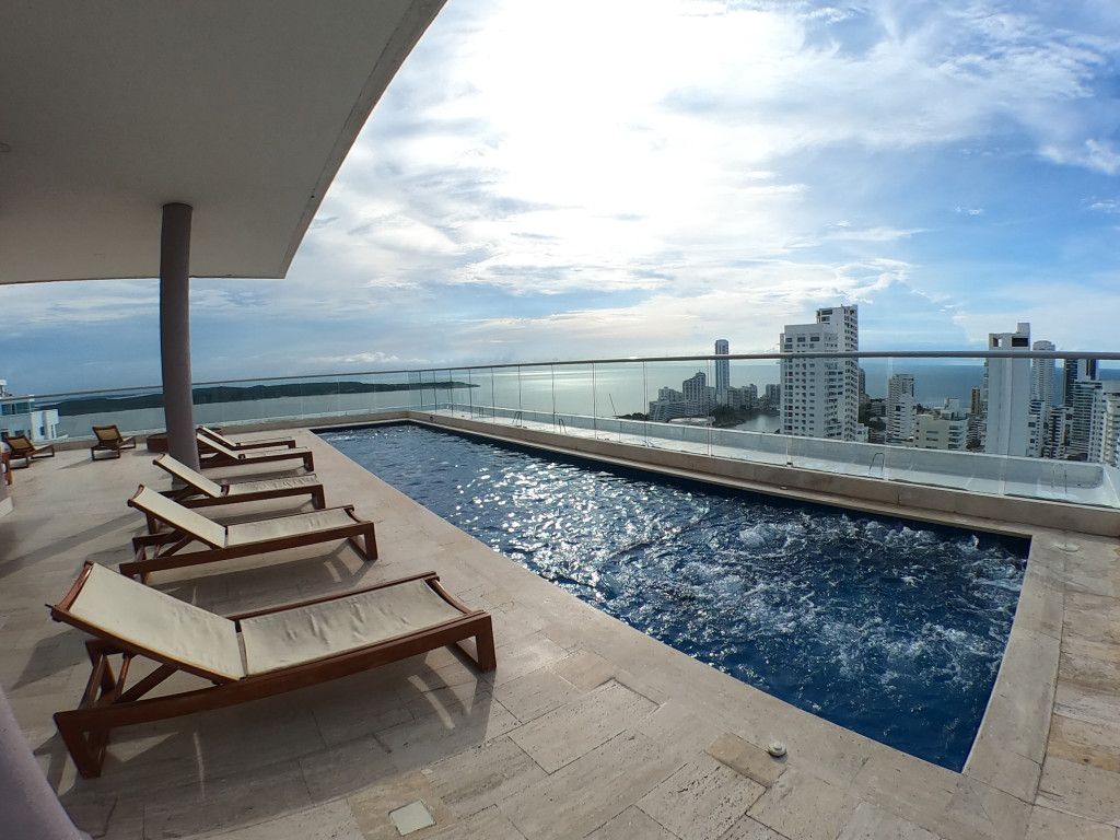 Apartamento en arriendo Bolívar Cartagena Castillo Grande 120 m2 Habitaciones 2 Baños 3 Garajes 1 Precio $7000000