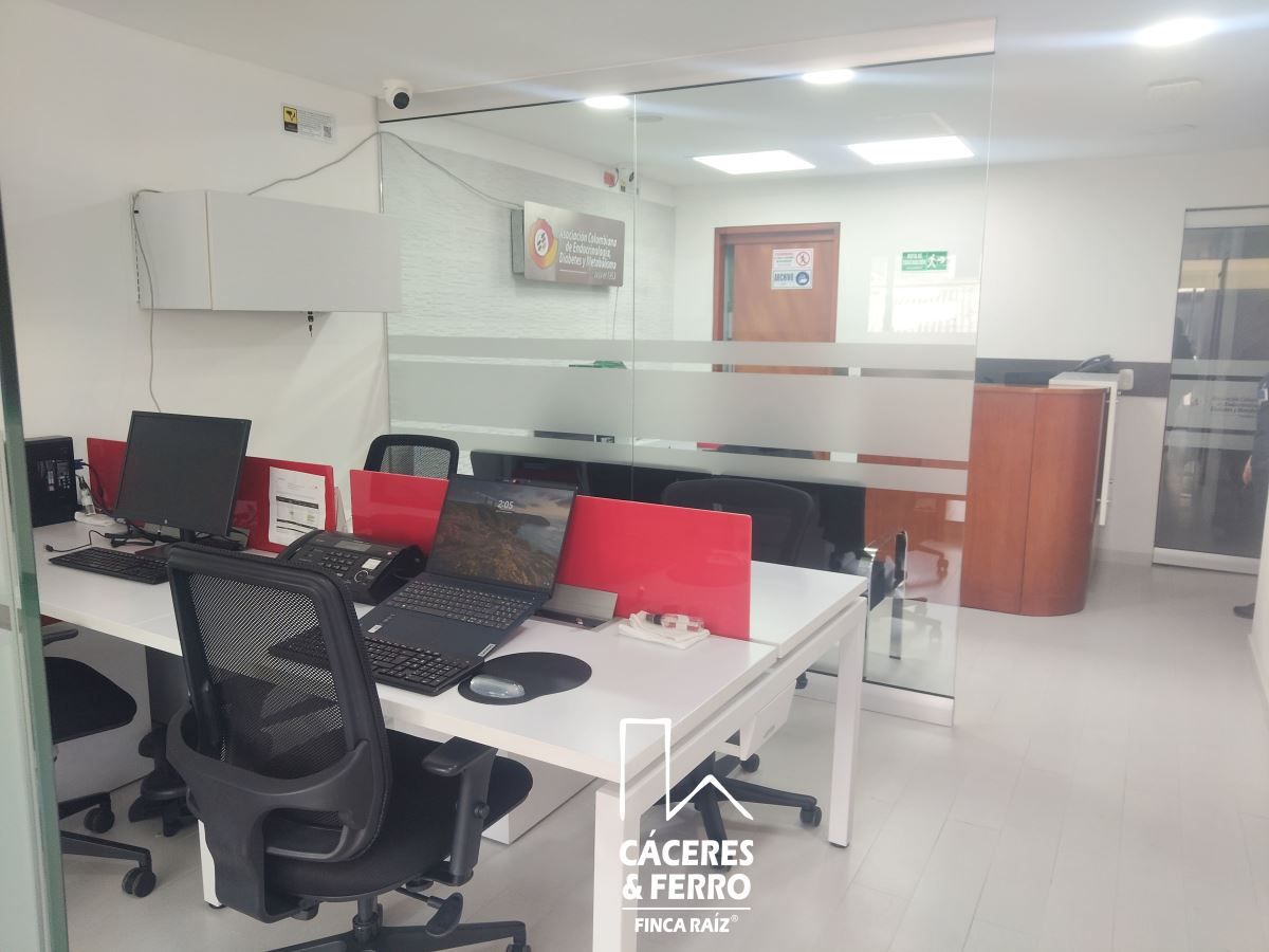 Oficina en arriendo Cundinamarca Bogotá Chico Norte Et Ii 80 m2 Habitaciones 0 Baños 2 Garajes 2 Precio $7050000