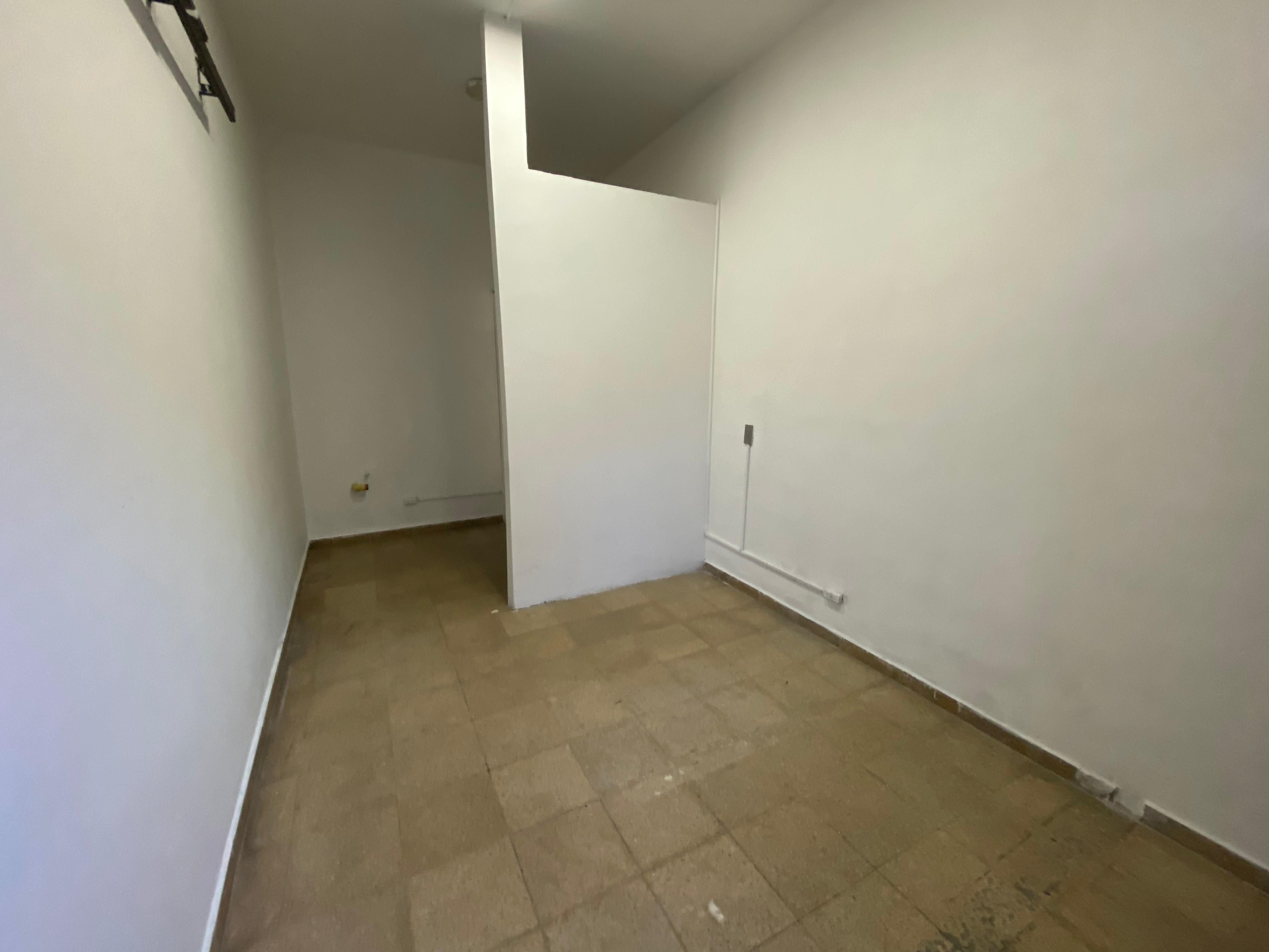 Local en arriendo Antioquia Medellín Aranjuez 12 m2 Habitaciones 0 Baños 1 Garajes 0 Precio $1200000