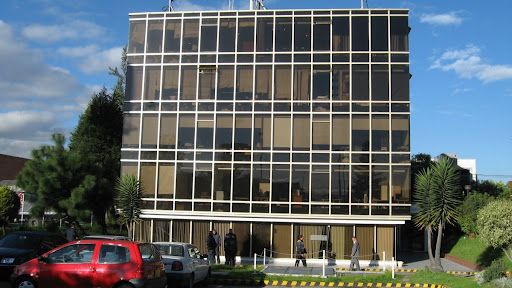 Oficina en arriendo Cundinamarca Bogotá Aeropuerto El Dorado 220 m2 Habitaciones 0 Baños 2 Garajes 7 Precio $11000000