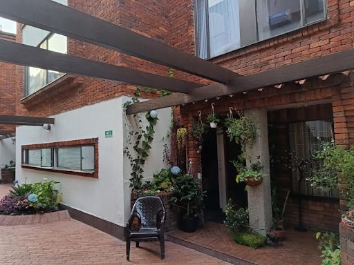 Casa en venta Cundinamarca Bogotá Cedritos 135 m2 Habitaciones 5 Baños 4 Garajes 2 Precio $680000000