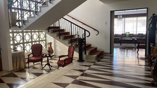 Casa en arriendo Cundinamarca Bogotá Chicó Norte 733 m2 Habitaciones 4 Baños 4 Garajes 5 Precio $37000000