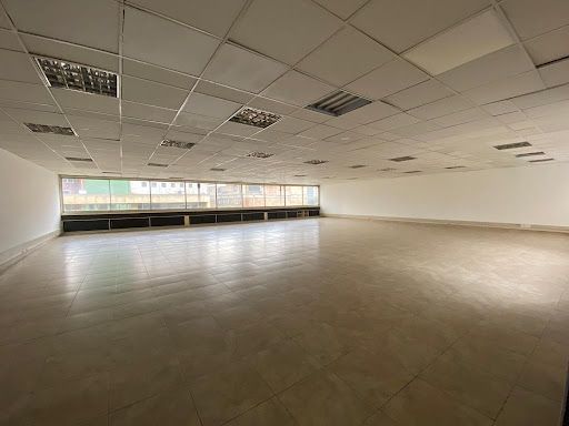 Oficina en arriendo Cundinamarca Bogotá La Catedral 222 m2 Habitaciones 0 Baños 2 Garajes 0 Precio $6545962