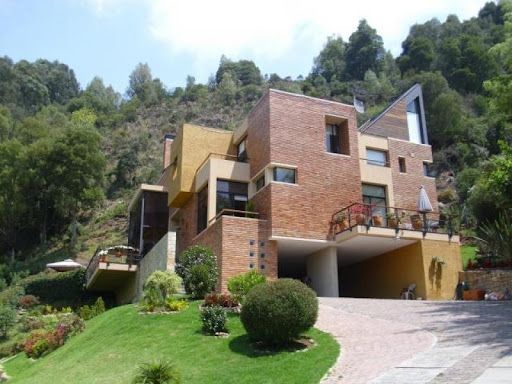 Casa en arriendo Cundinamarca Cajicá Cajica 571 m2 Habitaciones 5 Baños 6 Garajes 0 Precio $12400000