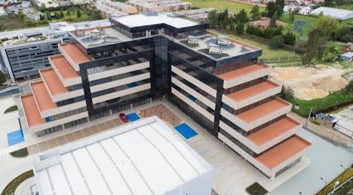 Oficina en arriendo Cundinamarca Cajicá Centro 754 m2 Habitaciones 0 Baños 8 Garajes 0 Precio $42235200