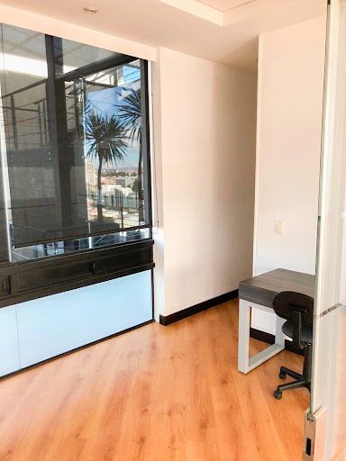 Oficina en arriendo Cundinamarca Bogotá Santa Bibiana 300 m2 Habitaciones 0 Baños 2 Garajes 4 Precio $33164000