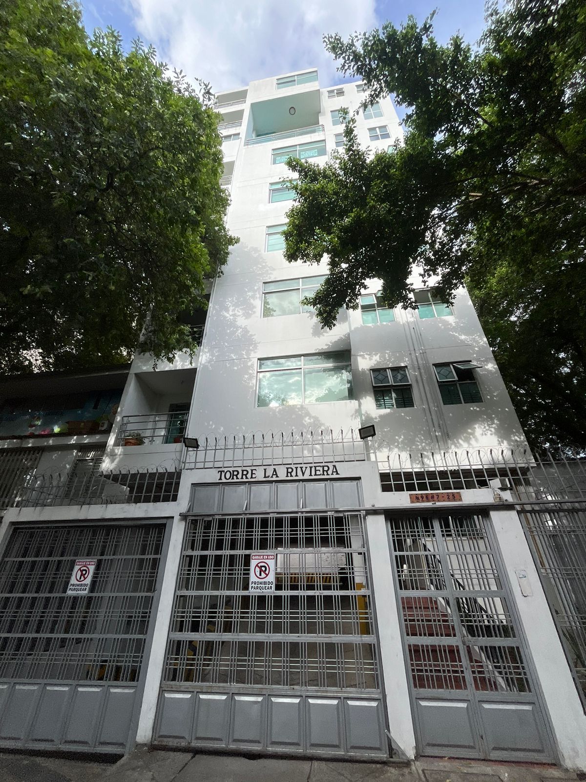 Apartamento en arriendo o venta Norte De Santander Cúcuta Universidad Libre 90 m2 Habitaciones 3 Baños 2 Garajes 1 Precio venta $245000000 Precio arriendo $1950000