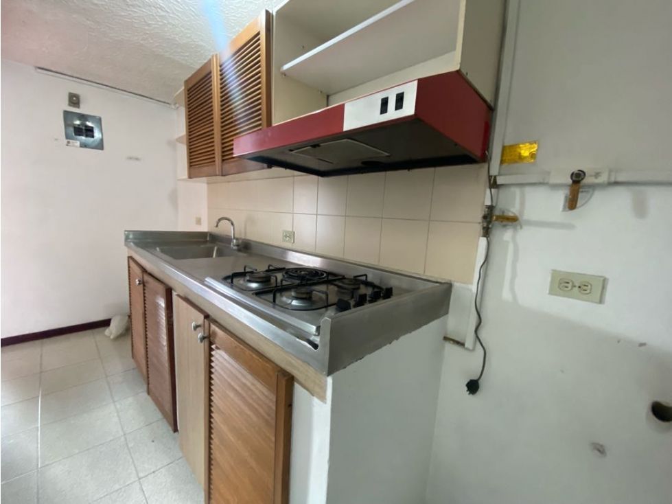 Apartamento en arriendo Antioquia Medellín El Diamante 70 m2 Habitaciones 3 Baños 2 Garajes 0 Precio $2000000