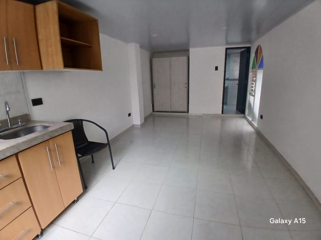 Apartaestudio en arriendo Cundinamarca Bogotá Bosque Calderón 18 m2 Habitaciones 1 Baños 1 Garajes 0 Precio $1350000