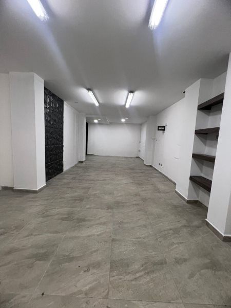 Local en arriendo Antioquia Envigado La Mina 90 m2 Habitaciones 0 Baños 2 Garajes 0 Precio $5200000