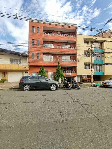 Apartamento en arriendo Antioquia Medellín Fatima 115 m2 Habitaciones 3 Baños 2 Garajes 0 Precio $2600000