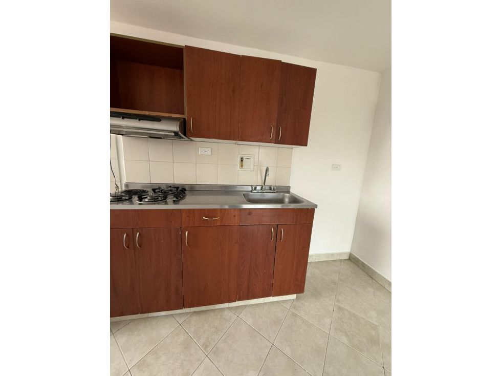 Apartamento en arriendo Antioquia Medellín Carlos E Restrepo 75 m2 Habitaciones 3 Baños 2 Garajes 1 Precio $2400000