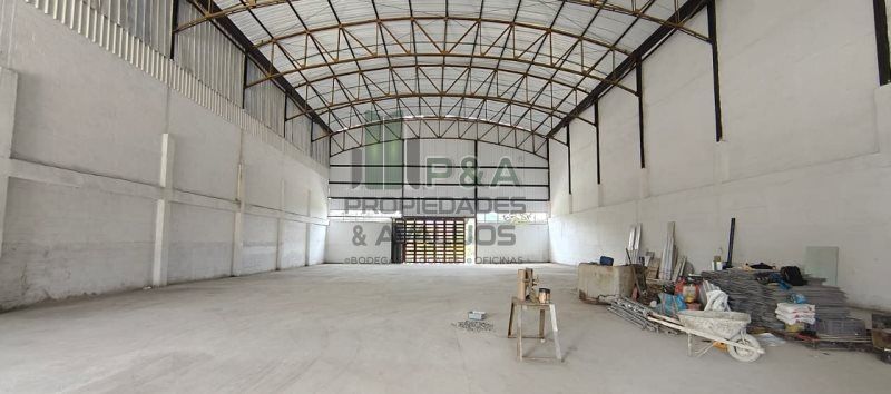 Bodega en arriendo Antioquia La Estrella La Estrella 1200 m2 Habitaciones 0 Baños 4 Garajes 0 Precio $25000000