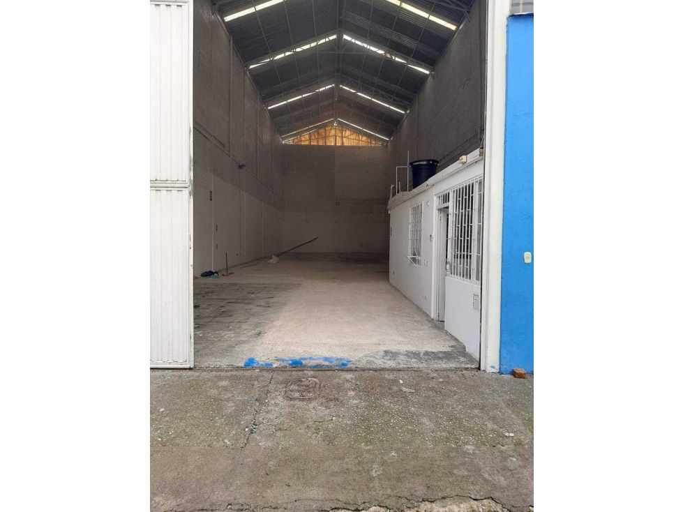 Bodega en venta Cundinamarca Bogotá Las Ferias 360 m2 Habitaciones 0 Baños 2 Garajes 0 Precio $1900000000