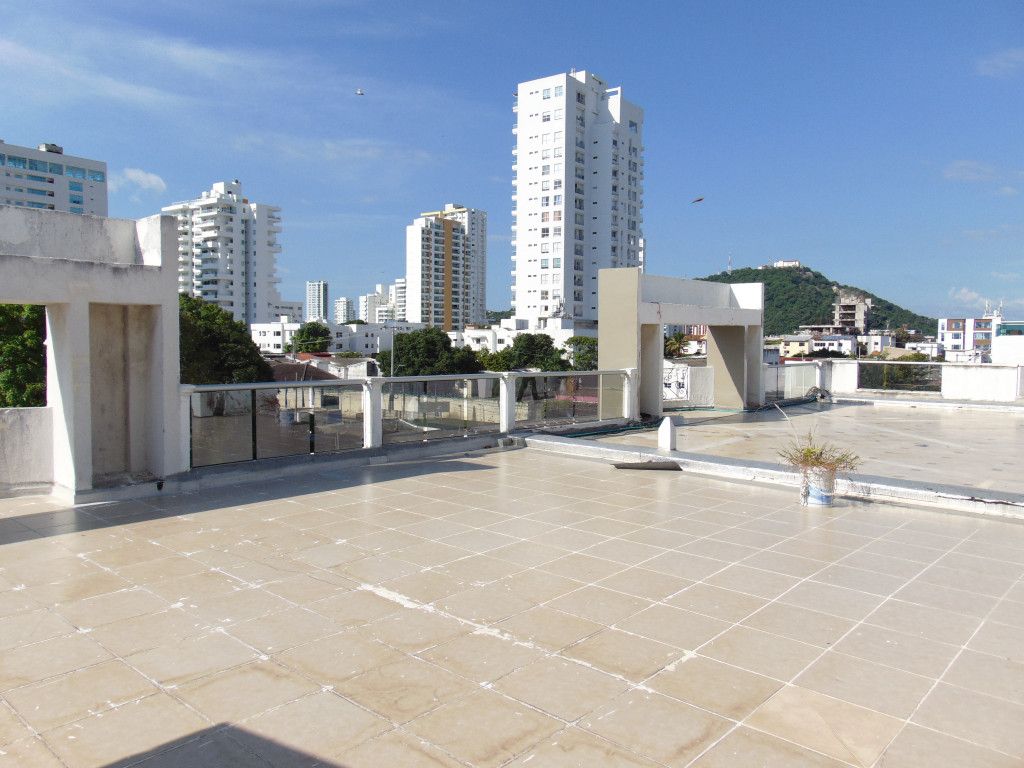 Oficina en arriendo Bolívar Cartagena Manga 48 m2 Habitaciones 0 Baños 1 Garajes 0 Precio $2500000