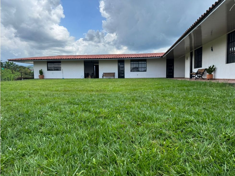 Casa Campestre en venta Caldas Chinchiná Chinchiná 320 m2 Habitaciones 4 Baños 5 Garajes 0 Precio $650000000