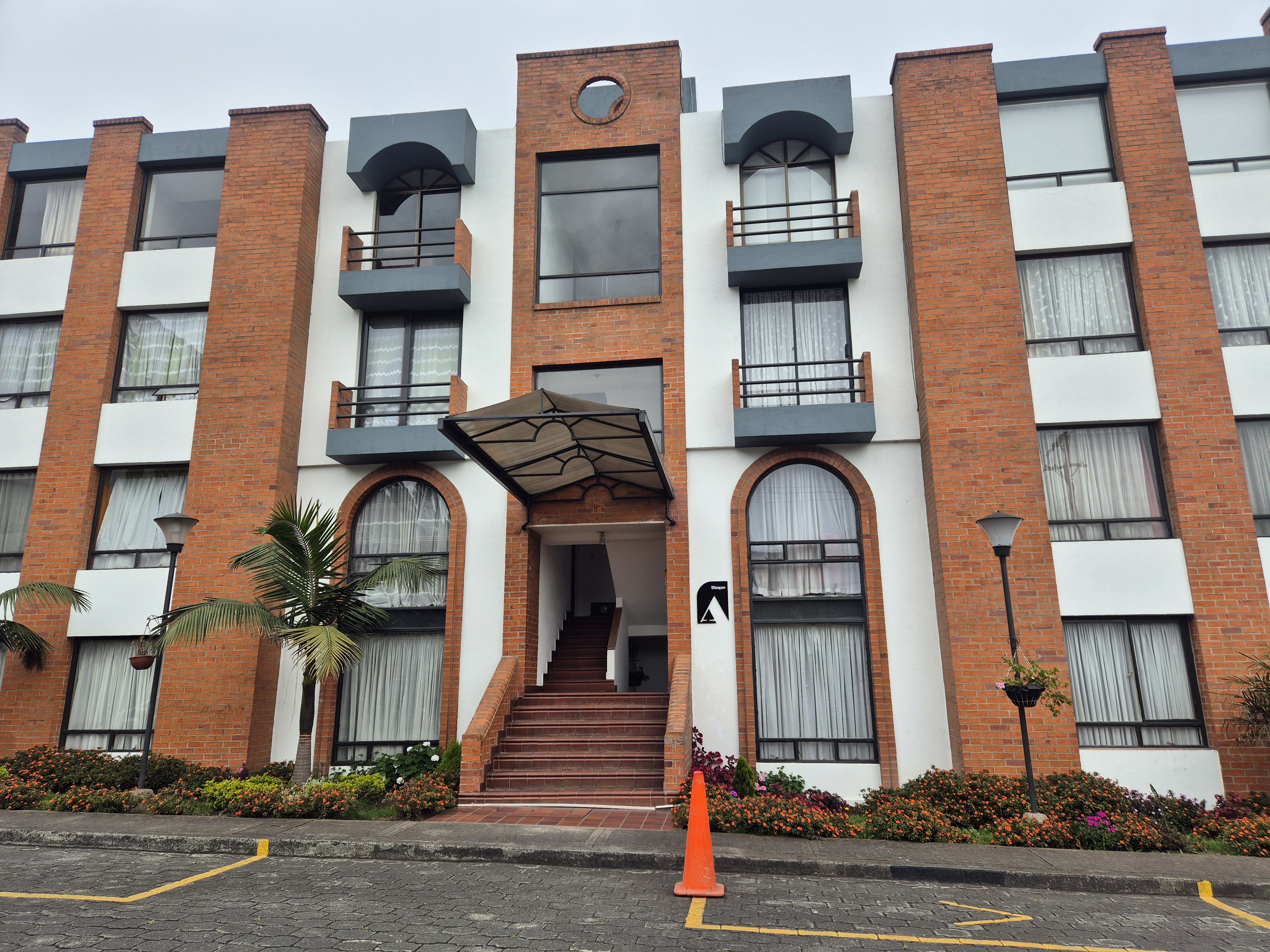 Apartamento en venta Nariño Pasto San Felipe 93 m2 Habitaciones 3 Baños 2 Garajes 1 Precio $350000000