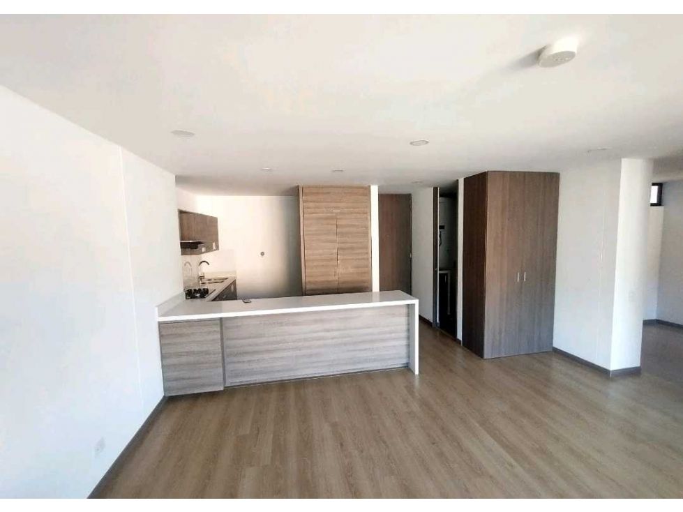 Apartamento en venta Antioquia Envigado Asd 99 m2 Habitaciones 3 Baños 2 Garajes 2 Precio $870000000