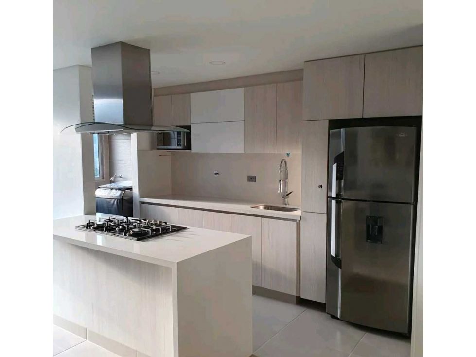 Apartamento en venta Antioquia Envigado El Chinguí 84 m2 Habitaciones 3 Baños 2 Garajes 1 Precio $560000000