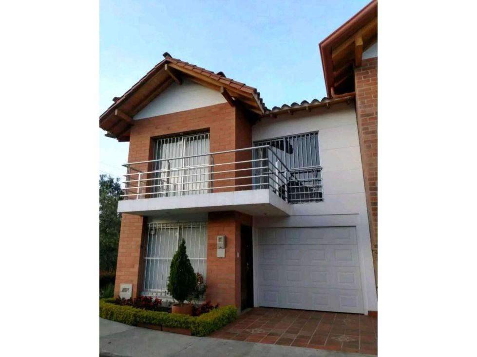 Casa en venta Antioquia La Ceja Ofir 125 m2 Habitaciones 3 Baños 3 Garajes 1 Precio $690000000