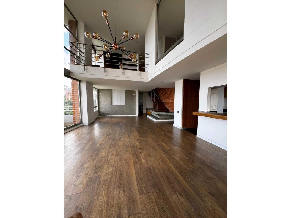 Casa en venta Antioquia Medellín Los Naranjos 169 m2 Habitaciones 3 Baños 4 Garajes 2 Precio $1750000000