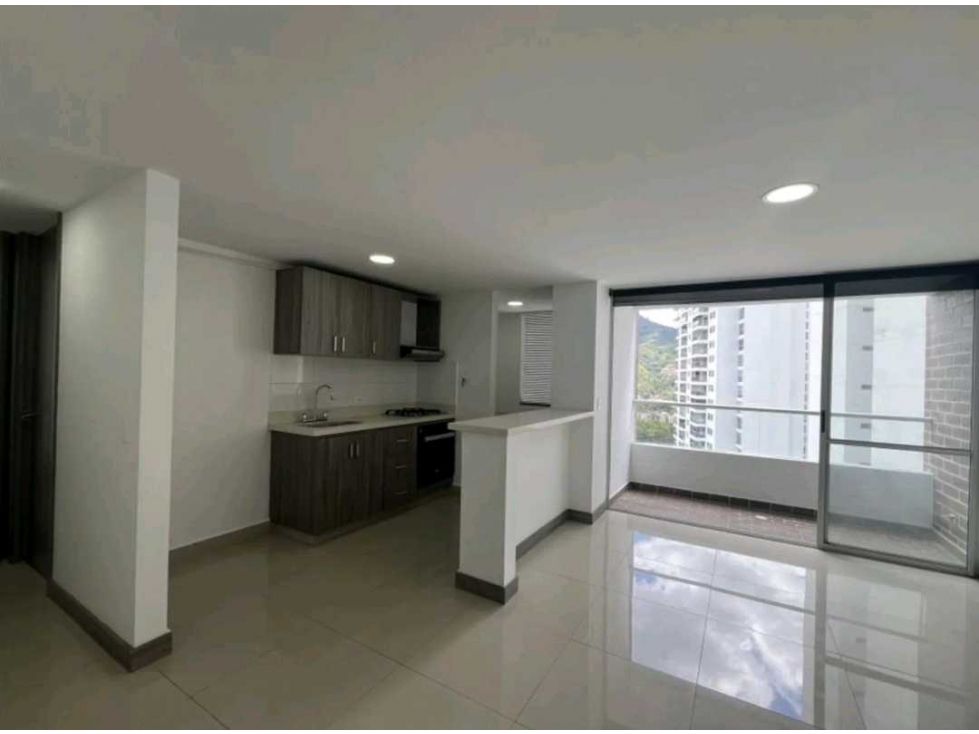 Apartamento en venta Antioquia Itagüí Santa Catalina 67 m2 Habitaciones 2 Baños 2 Garajes 1 Precio $415000000