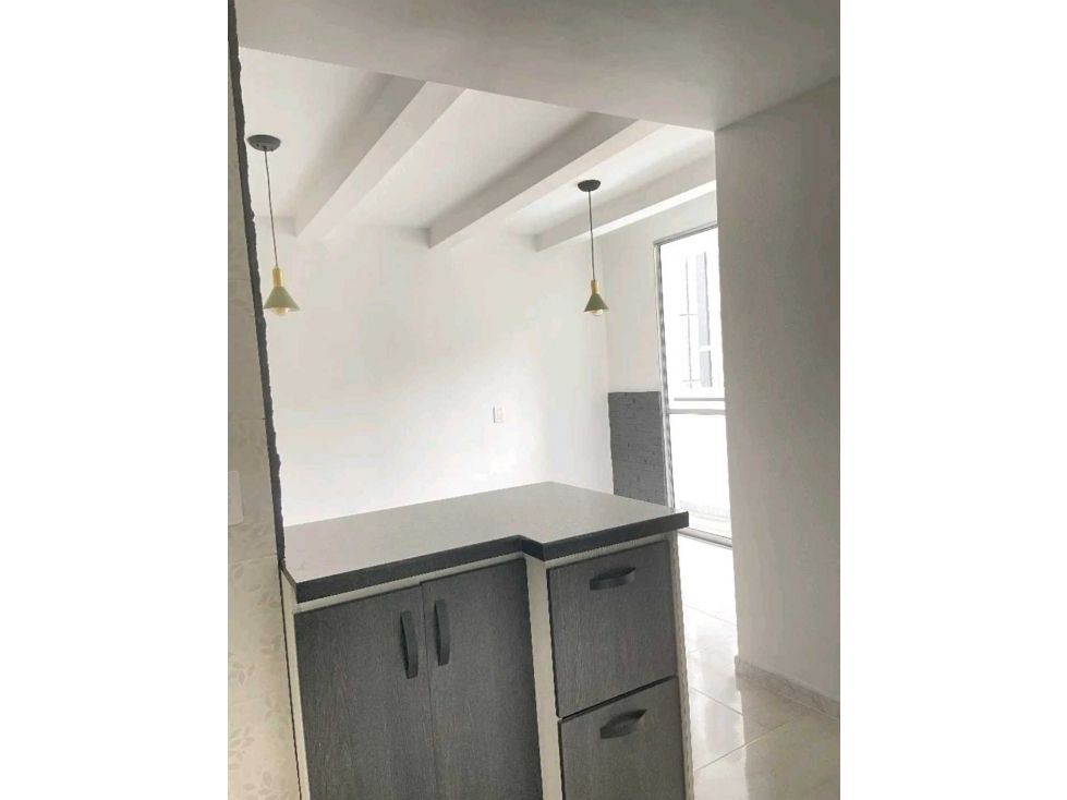 Apartamento en venta Antioquia Medellín Cucaracho 53 m2 Habitaciones 3 Baños 2 Garajes 1 Precio $270000000