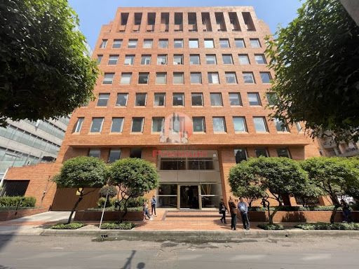 Oficina en venta Cundinamarca Bogotá Chico Norte Et Iii 127 m2 Habitaciones 0 Baños 2 Garajes 3 Precio $1150000000