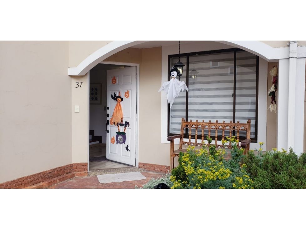 Casa en venta Cundinamarca Chía Samaria 265 m2 Habitaciones 4 Baños 4 Garajes 2 Precio $820000000