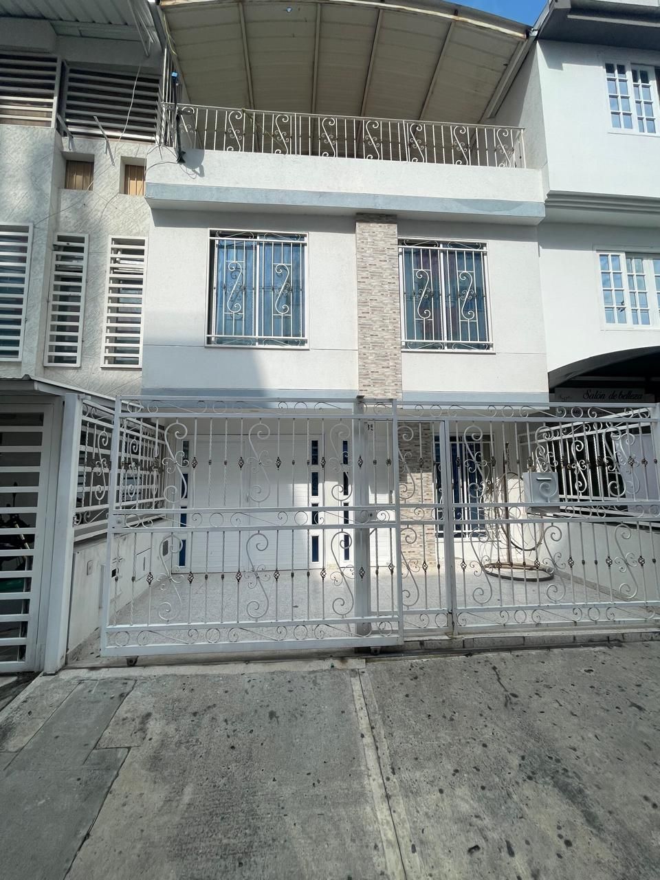 Casa en venta Valle Del Cauca Cali Lili 200 m2 Habitaciones 3 Baños 2 Garajes 1 Precio $650000000