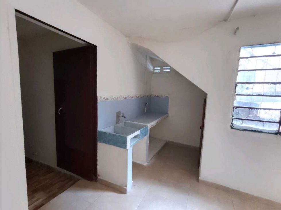 Apartamento en arriendo Antioquia Medellín Gerona 35 m2 Habitaciones 1 Baños 1 Garajes 0 Precio $850000