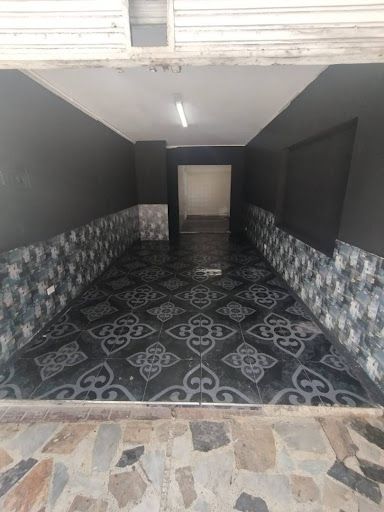 Local en arriendo Cundinamarca Bogotá Alfonso López 38 m2 Habitaciones 0 Baños 1 Garajes 0 Precio $3500000