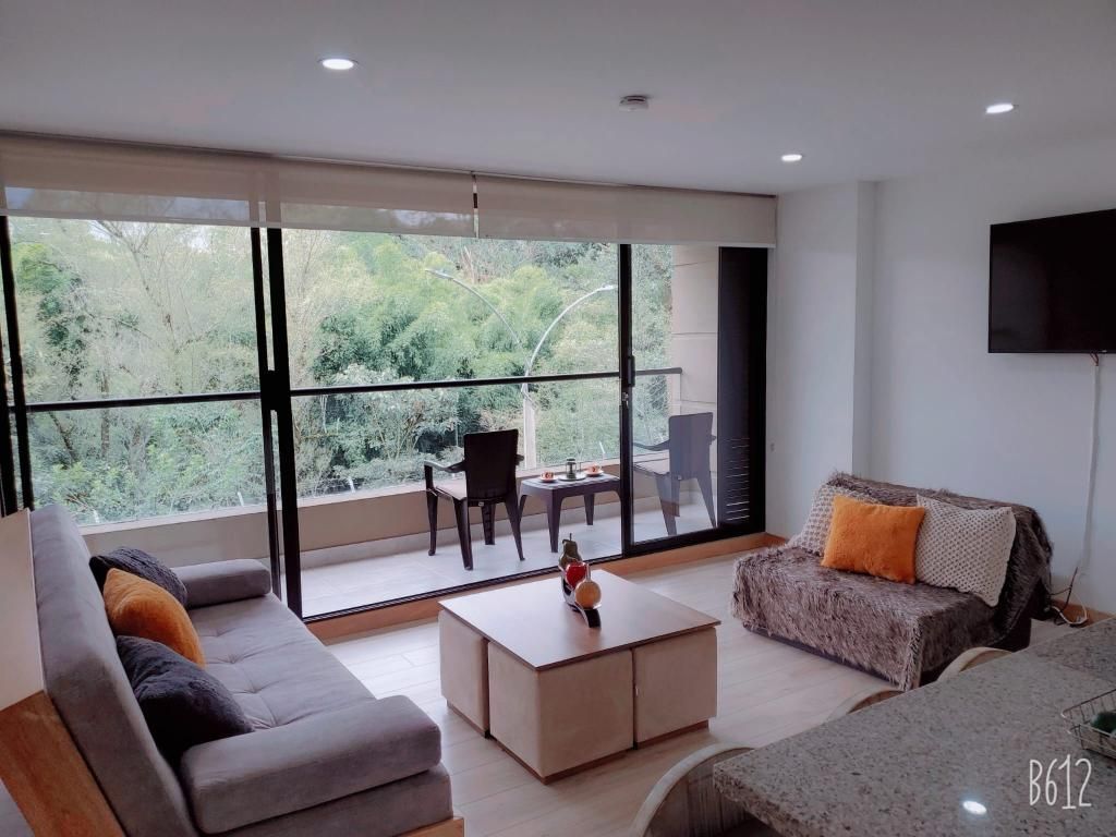 Apartaestudio en arriendo Antioquia Rionegro San Antonio 55 m2 Habitaciones 1 Baños 1 Garajes 1 Precio $2700000