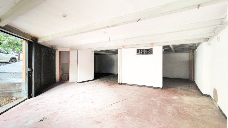 Local en arriendo Antioquia Medellín Sevilla 150 m2 Habitaciones 0 Baños 2 Garajes 0 Precio $2500000