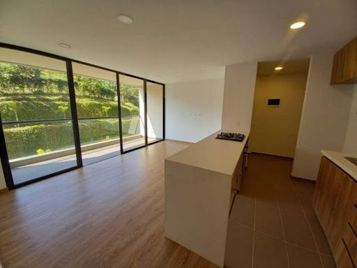 Apartamento en arriendo Antioquia Envigado Trianon 88 m2 Habitaciones 3 Baños 2 Garajes 1 Precio $4300000