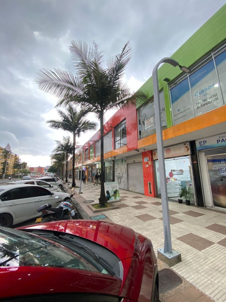 Local en arriendo Cundinamarca Bogotá Prado Veraniego Norte 64 m2 Habitaciones 0 Baños 1 Garajes 0 Precio $2600000